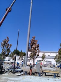 Fabricación de Astas y Banderas Monumentales