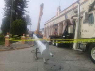 Fabricación de Astas y Banderas Monumentales